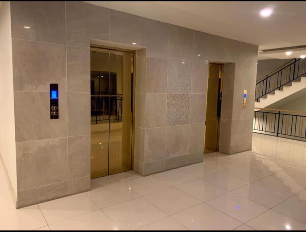 Serenity Corner 4 Bhk Islamabad Exterior photo